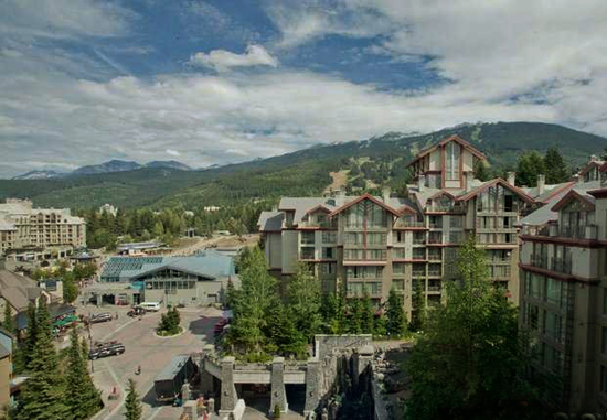 Những điểm nghỉ dưỡng tr&ecirc;n n&uacute;i đẹp nhất thế giới